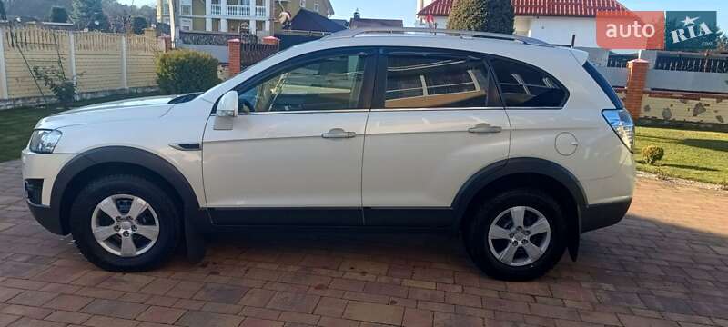 Внедорожник / Кроссовер Chevrolet Captiva 2011 в Луцке фото 10 Внедорожник / Кроссовер Chevrolet Captiva 2011 в Луцке