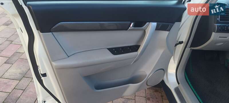 Внедорожник / Кроссовер Chevrolet Captiva 2011 в Луцке фото 18 Внедорожник / Кроссовер Chevrolet Captiva 2011 в Луцке