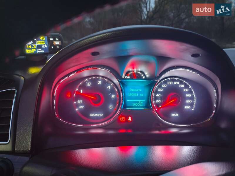 Внедорожник / Кроссовер Chevrolet Captiva 2013 в Смеле фото 4 Внедорожник / Кроссовер Chevrolet Captiva 2013 в Смеле