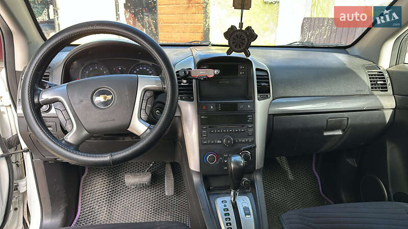 Внедорожник / Кроссовер Chevrolet Captiva 2009 в Одессе фото 4 Внедорожник / Кроссовер Chevrolet Captiva 2009 в Одессе