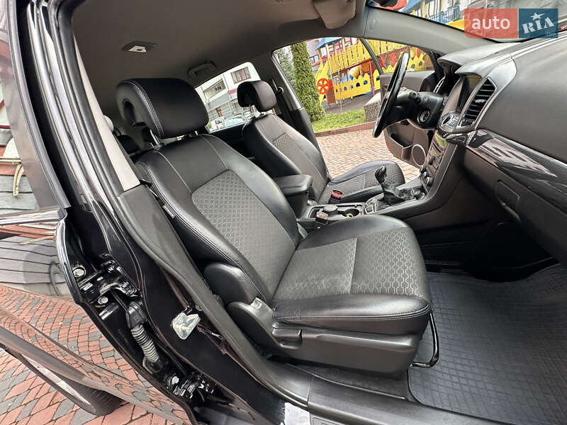 Позашляховик / Кросовер Chevrolet Captiva 2013 в Івано-Франківську