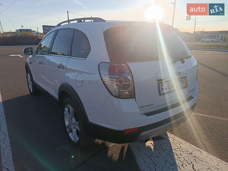 Внедорожник / Кроссовер Chevrolet Captiva 2012 в Луцке фото 4 Внедорожник / Кроссовер Chevrolet Captiva 2012 в Луцке