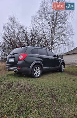 Внедорожник / Кроссовер Chevrolet Captiva 2009 в Харькове