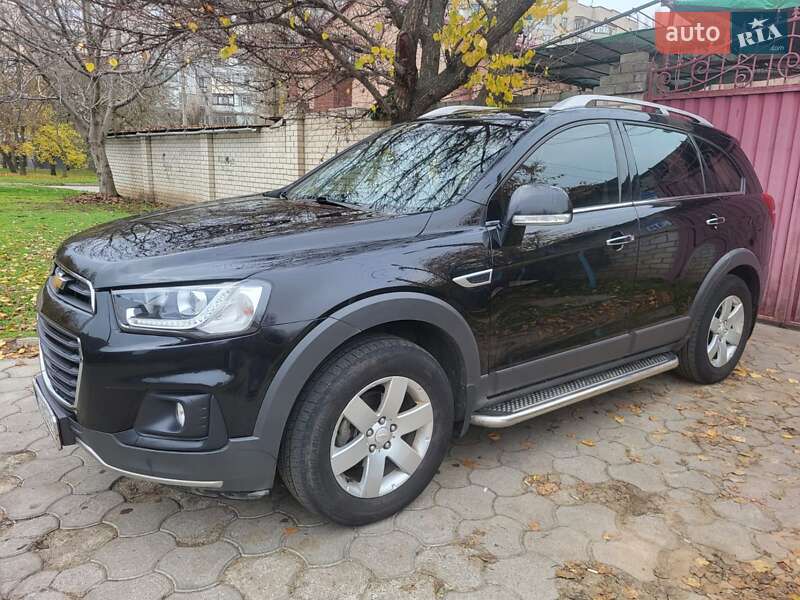 Внедорожник / Кроссовер Chevrolet Captiva 2016 в Херсоне