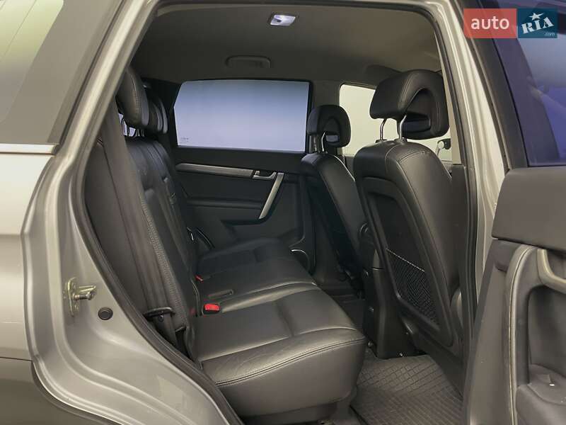 Позашляховик / Кросовер Chevrolet Captiva 2008 в Києві