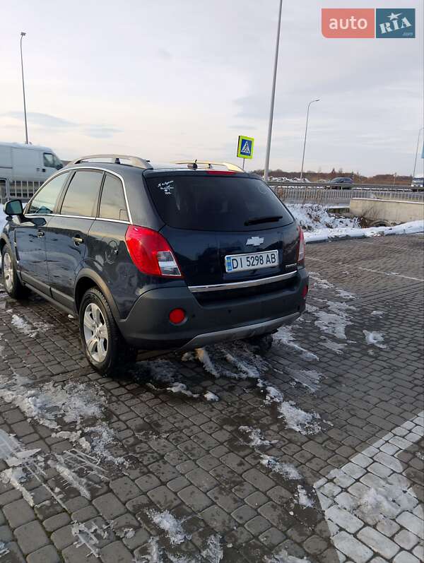 Внедорожник / Кроссовер Chevrolet Captiva 2014 в Львове