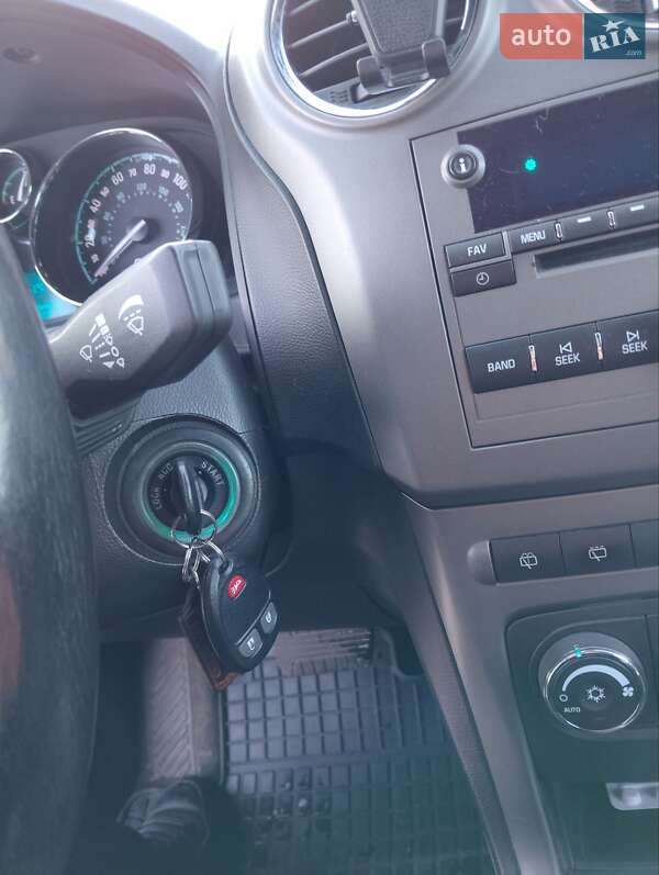 Внедорожник / Кроссовер Chevrolet Captiva 2014 в Львове