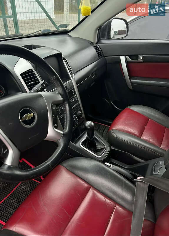 Позашляховик / Кросовер Chevrolet Captiva 2008 в Тернополі