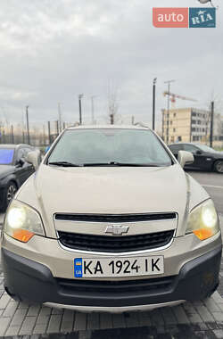 Позашляховик / Кросовер Chevrolet Captiva 2014 в Києві