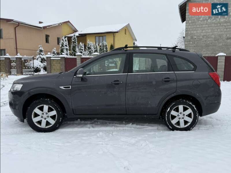 Позашляховик / Кросовер Chevrolet Captiva 2012 в Турці