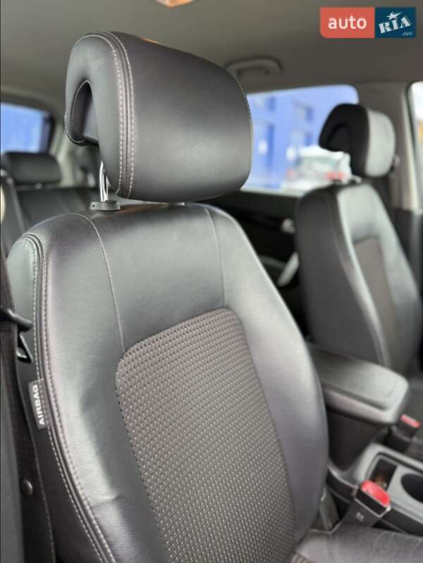 Позашляховик / Кросовер Chevrolet Captiva 2012 в Турці