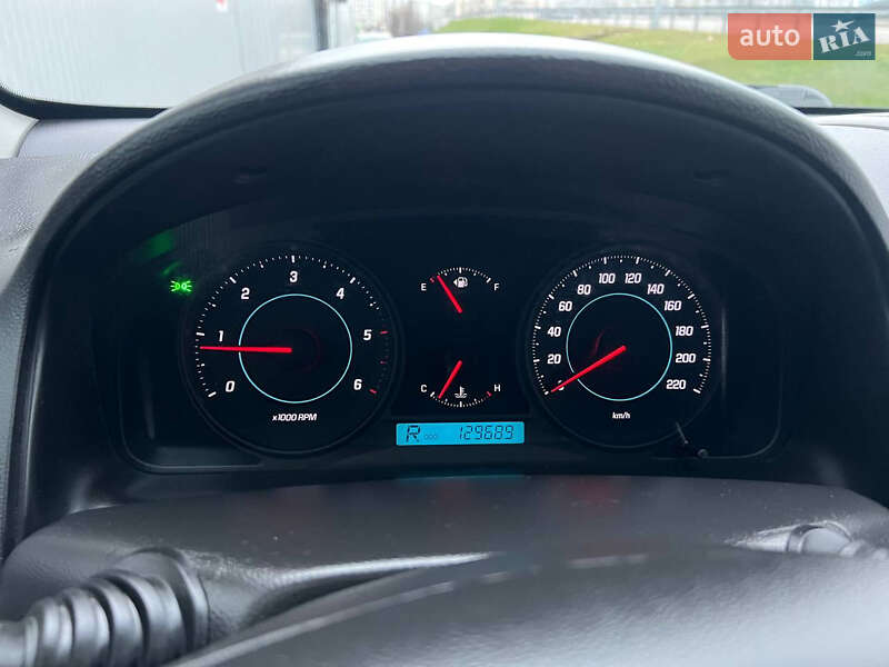 Внедорожник / Кроссовер Chevrolet Captiva 2011 в Киеве