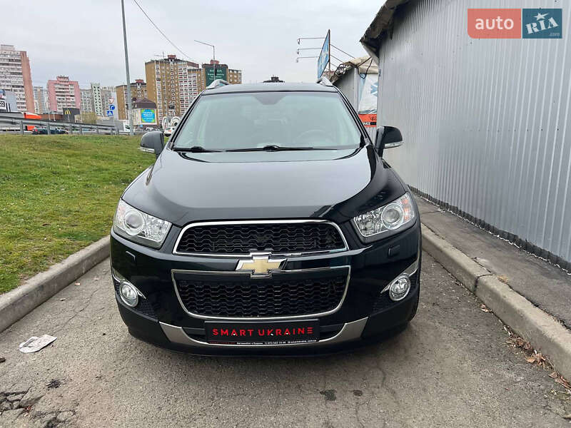 Внедорожник / Кроссовер Chevrolet Captiva 2011 в Киеве