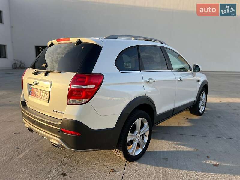 Внедорожник / Кроссовер Chevrolet Captiva 2013 в Луцке