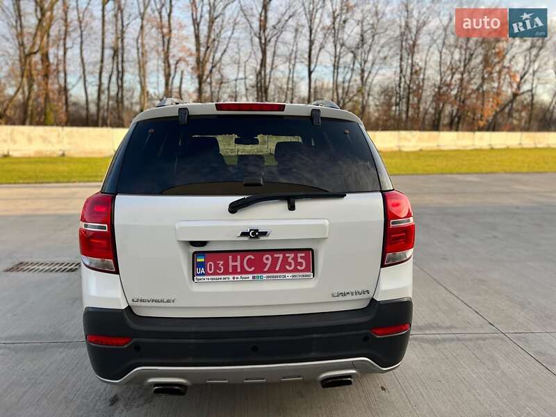 Внедорожник / Кроссовер Chevrolet Captiva 2013 в Луцке