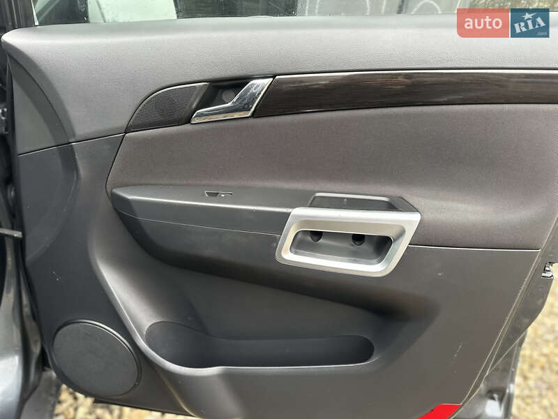 Позашляховик / Кросовер Chevrolet Captiva 2013 в Львові