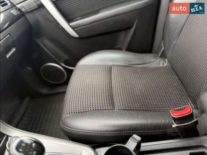 Внедорожник / Кроссовер Chevrolet Captiva 2012 в Самборе фото 24 Внедорожник / Кроссовер Chevrolet Captiva 2012 в Самборе