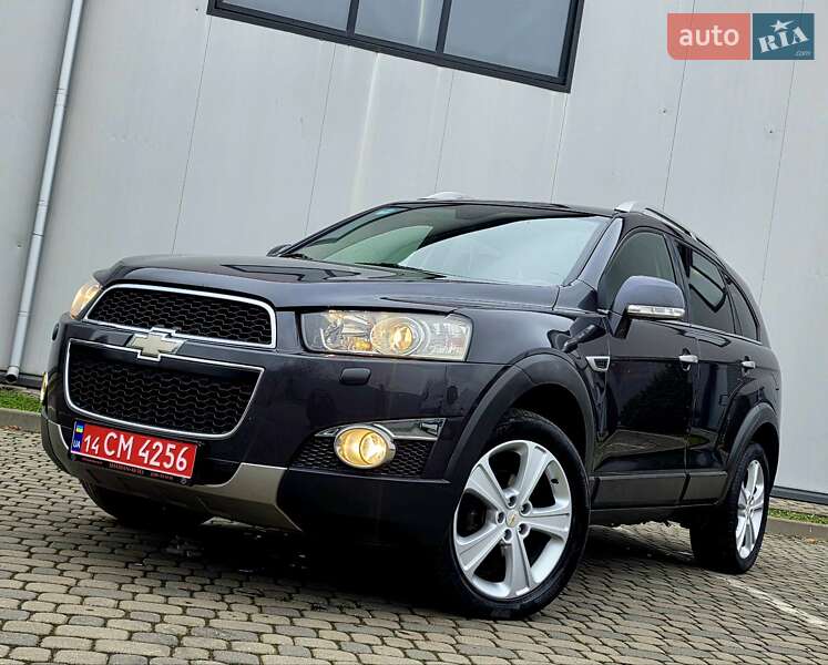 Внедорожник / Кроссовер Chevrolet Captiva 2012 в Ивано-Франковске