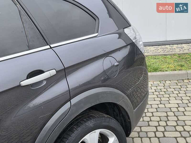 Внедорожник / Кроссовер Chevrolet Captiva 2012 в Ивано-Франковске