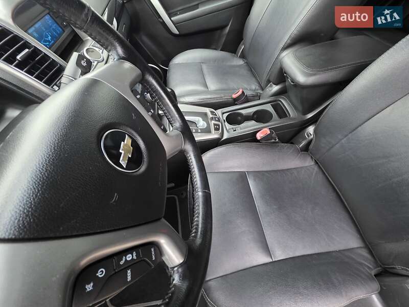 Внедорожник / Кроссовер Chevrolet Captiva 2012 в Ивано-Франковске