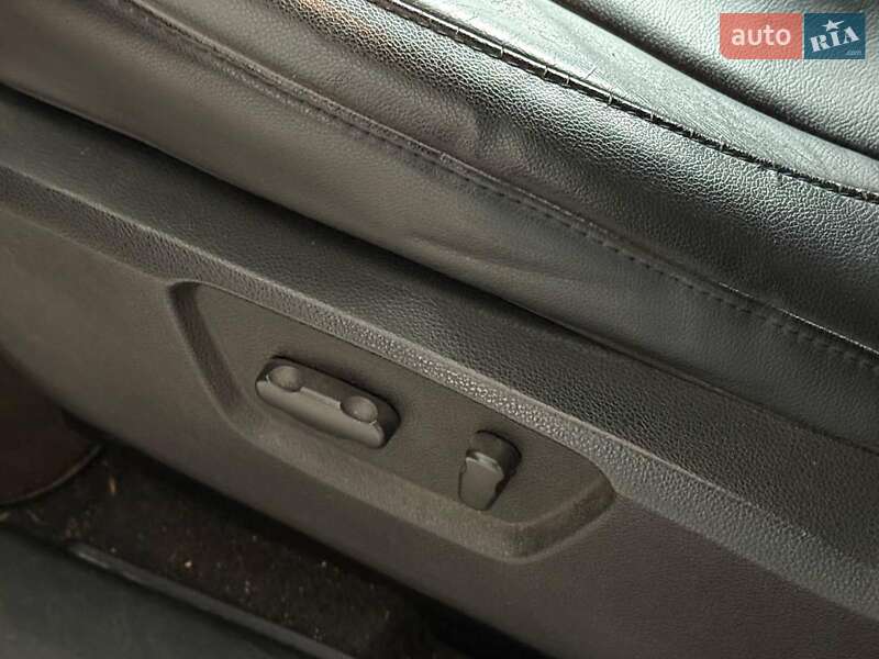 Внедорожник / Кроссовер Chevrolet Captiva 2014 в Одессе