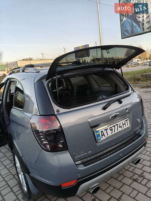 Внедорожник / Кроссовер Chevrolet Captiva 2011 в Ивано-Франковске