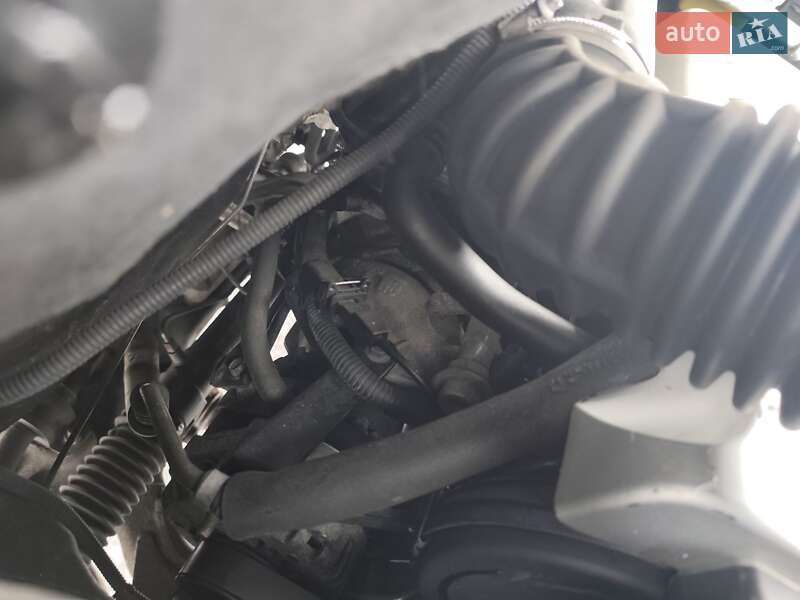 Позашляховик / Кросовер Chevrolet Captiva 2010 в Житомирі