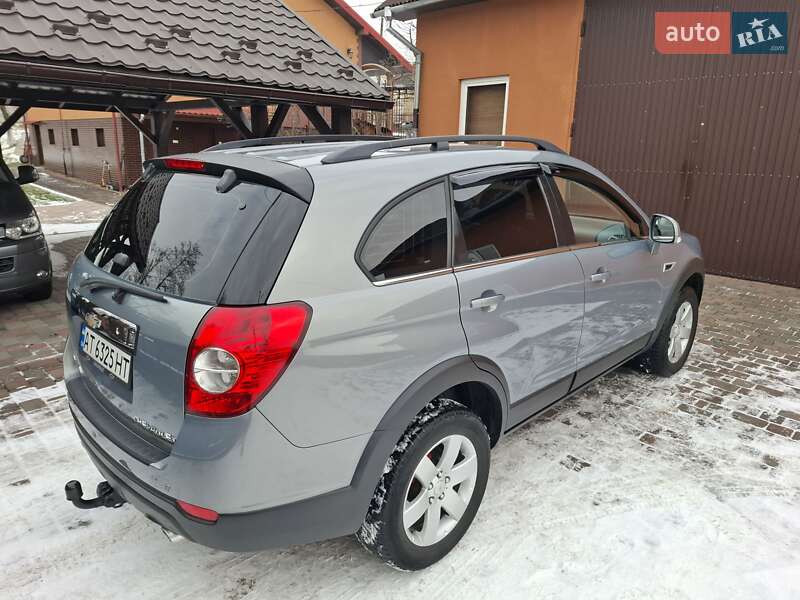Внедорожник / Кроссовер Chevrolet Captiva 2012 в Ивано-Франковске