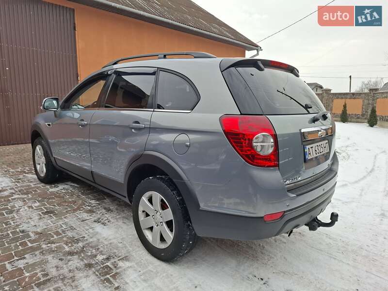 Внедорожник / Кроссовер Chevrolet Captiva 2012 в Ивано-Франковске
