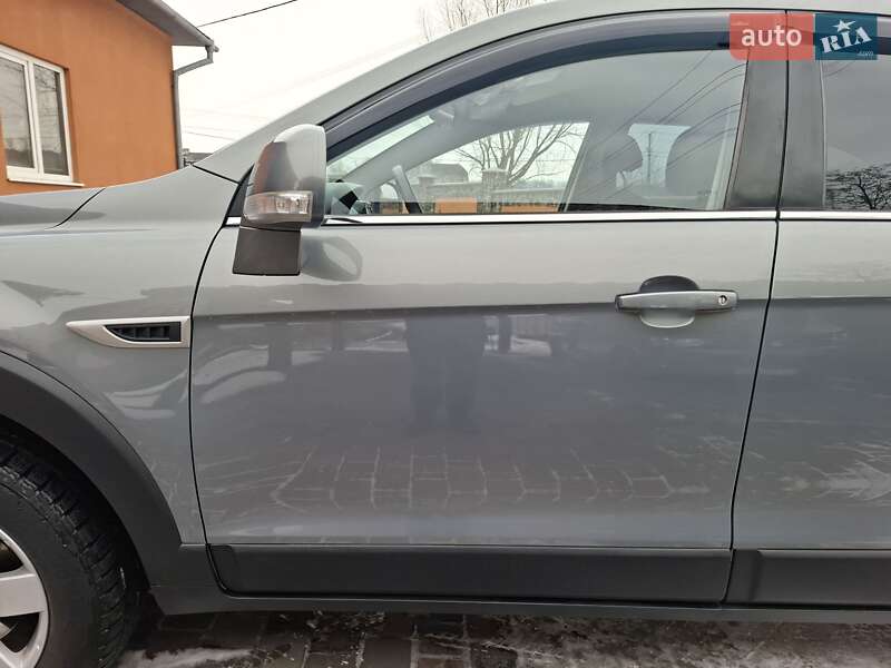 Внедорожник / Кроссовер Chevrolet Captiva 2012 в Ивано-Франковске