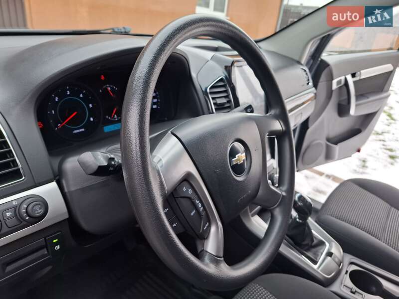 Внедорожник / Кроссовер Chevrolet Captiva 2012 в Ивано-Франковске