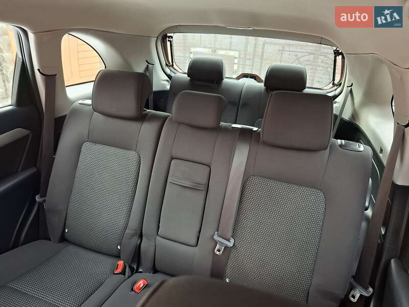 Внедорожник / Кроссовер Chevrolet Captiva 2012 в Ивано-Франковске