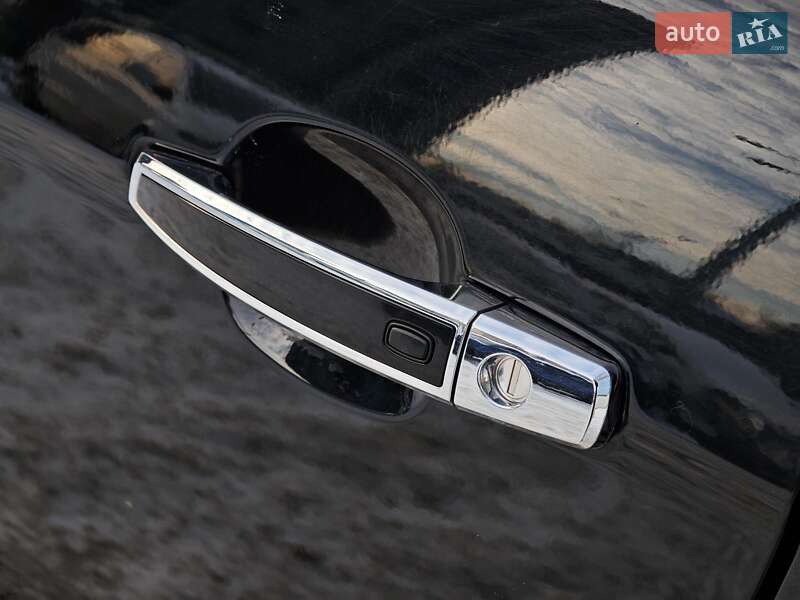 Внедорожник / Кроссовер Chevrolet Captiva 2017 в Харькове