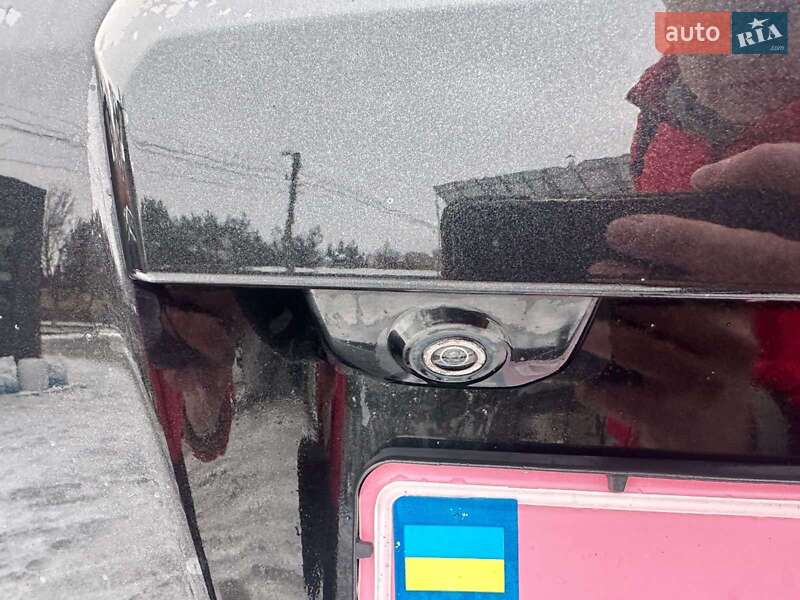 Внедорожник / Кроссовер Chevrolet Captiva 2011 в Луцке фото 28 Внедорожник / Кроссовер Chevrolet Captiva 2011 в Луцке