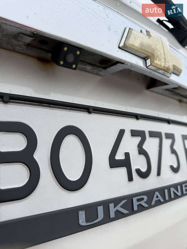 Внедорожник / Кроссовер Chevrolet Captiva 2010 в Тернополе