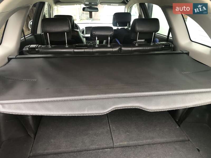 Внедорожник / Кроссовер Chevrolet Captiva 2011 в Жовкве