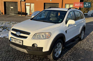 Позашляховик / Кросовер Chevrolet Captiva 2009 в Одесі