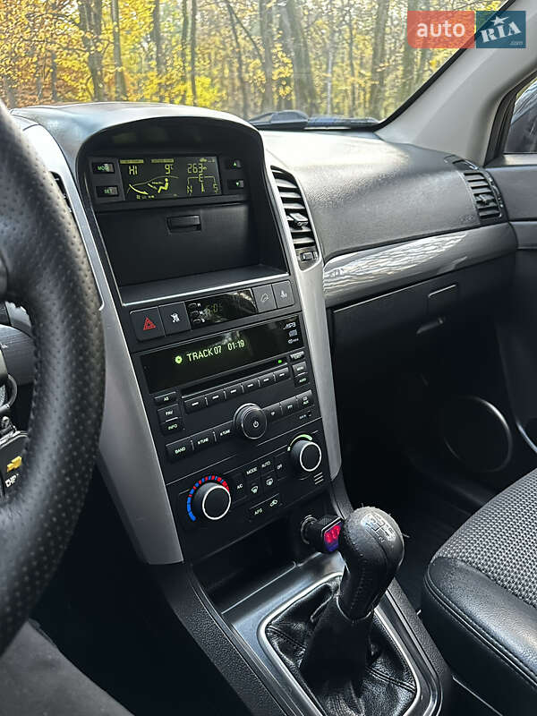 Внедорожник / Кроссовер Chevrolet Captiva 2008 в Киеве