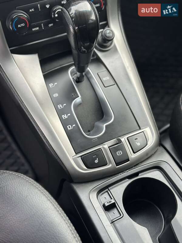 Внедорожник / Кроссовер Chevrolet Captiva 2013 в Ивано-Франковске