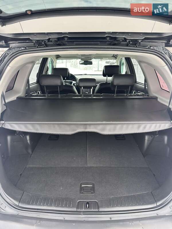 Внедорожник / Кроссовер Chevrolet Captiva 2013 в Ивано-Франковске