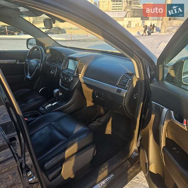 Внедорожник / Кроссовер Chevrolet Captiva 2017 в Киеве