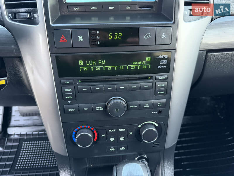 Внедорожник / Кроссовер Chevrolet Captiva 2010 в Здолбунове