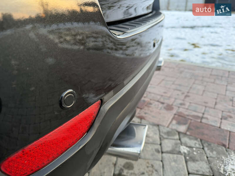 Внедорожник / Кроссовер Chevrolet Captiva 2010 в Здолбунове