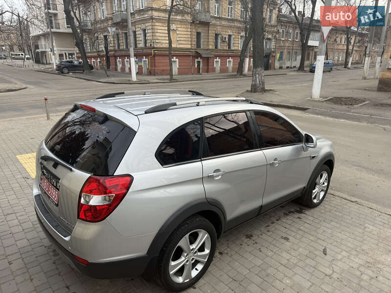 Позашляховик / Кросовер Chevrolet Captiva 2012 в Одесі фото 9 Позашляховик / Кросовер Chevrolet Captiva 2012 в Одесі