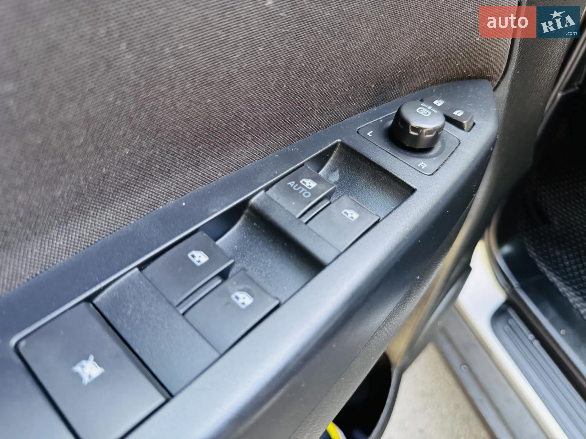 2012 Chevrolet Captiva - мініатюра 6