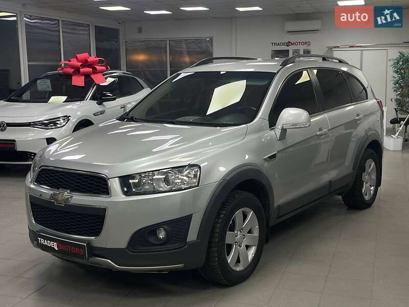 Внедорожник / Кроссовер Chevrolet Captiva 2014 в Киеве