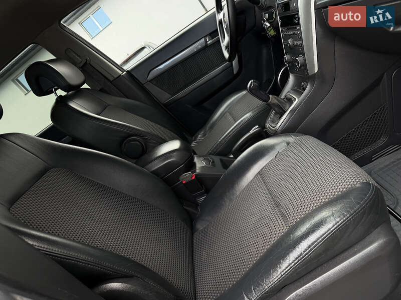 Внедорожник / Кроссовер Chevrolet Captiva 2008 в Дрогобыче