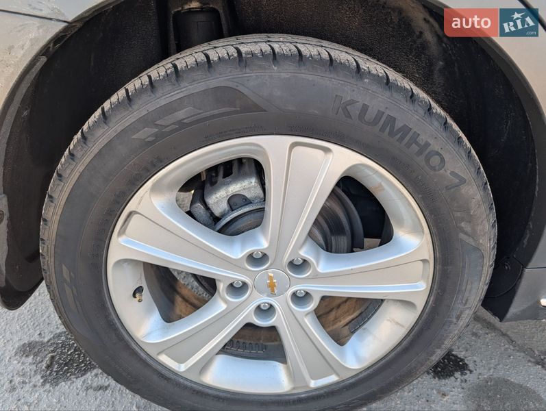 Внедорожник / Кроссовер Chevrolet Captiva 2016 в Миргороде