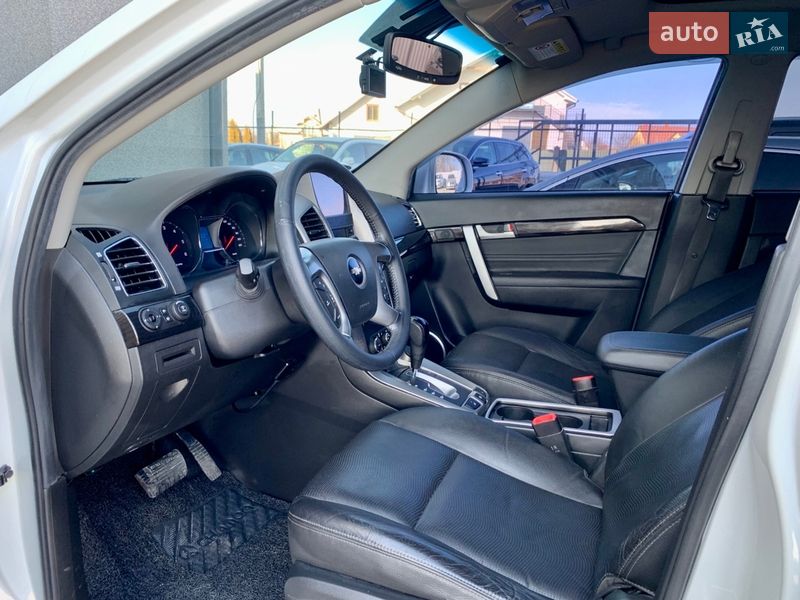 Внедорожник / Кроссовер Chevrolet Captiva 2013 в Дрогобыче