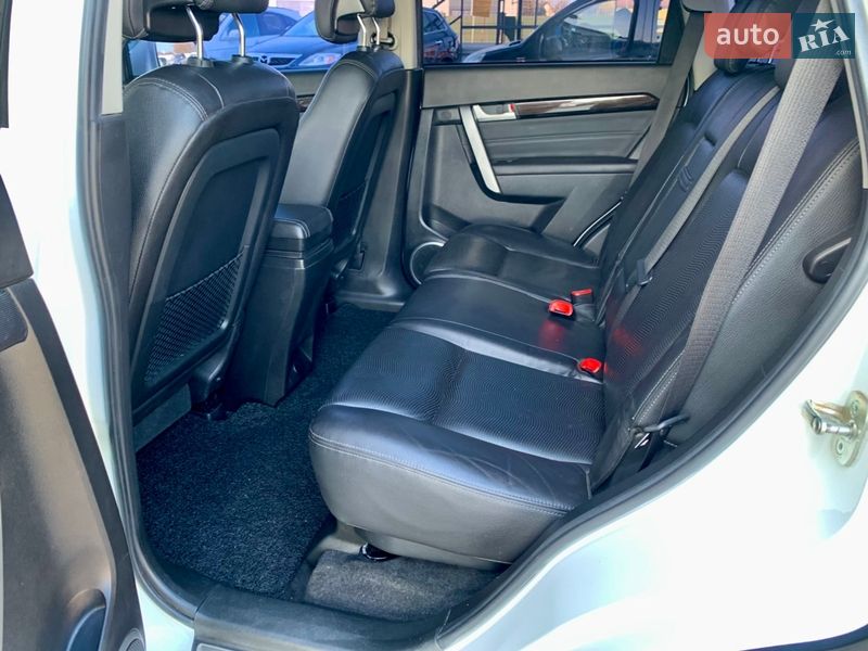 Внедорожник / Кроссовер Chevrolet Captiva 2013 в Дрогобыче